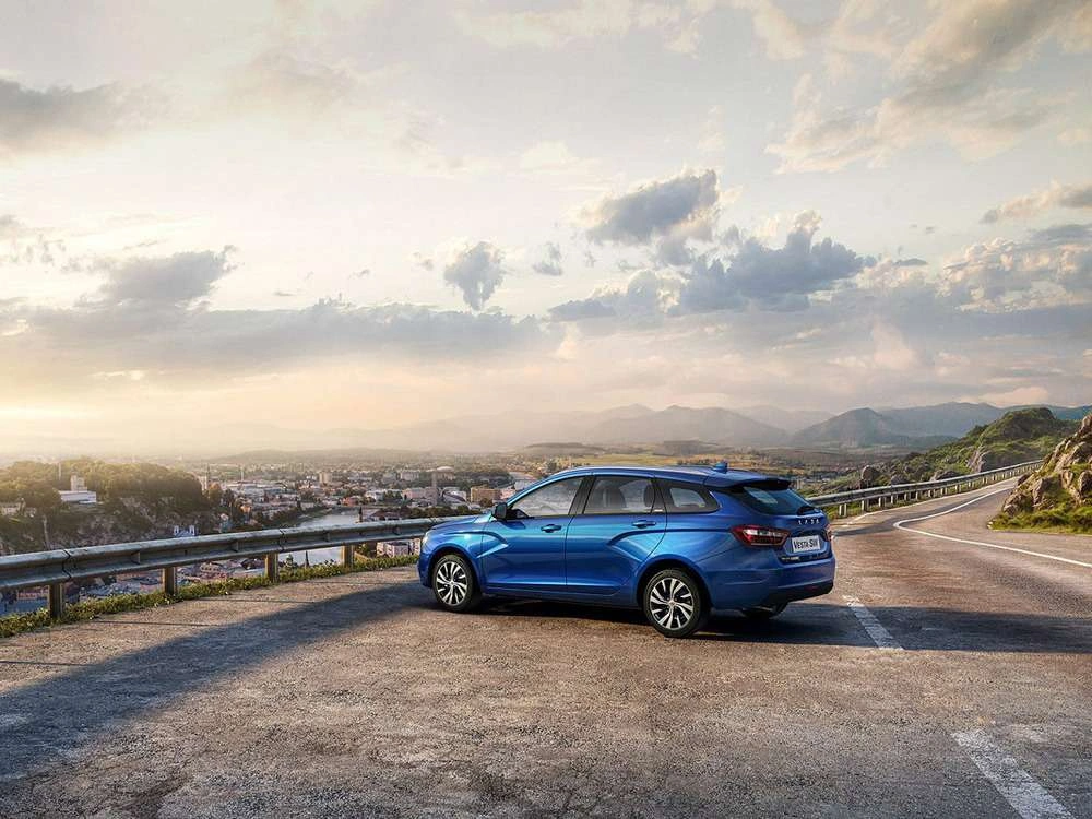 Lada Vesta SW - фото №8