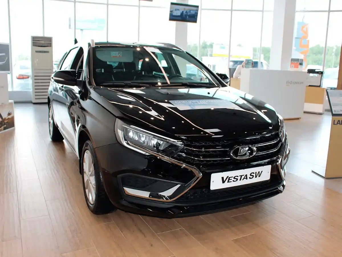 Lada Vesta SW - фото №3