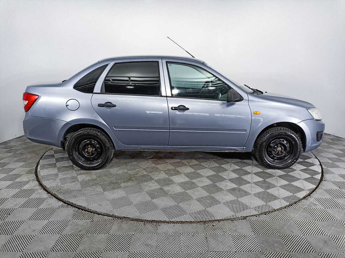 Lada (ВАЗ) Granta, 2015 - фото №4