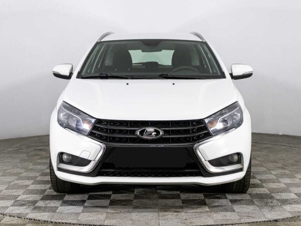 Lada (ВАЗ) Vesta SW, 2017 - фото №2